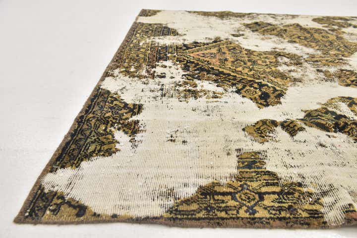 6' x 9' 4 Hand Knotted Ultra Vintage Persian Wool Rug