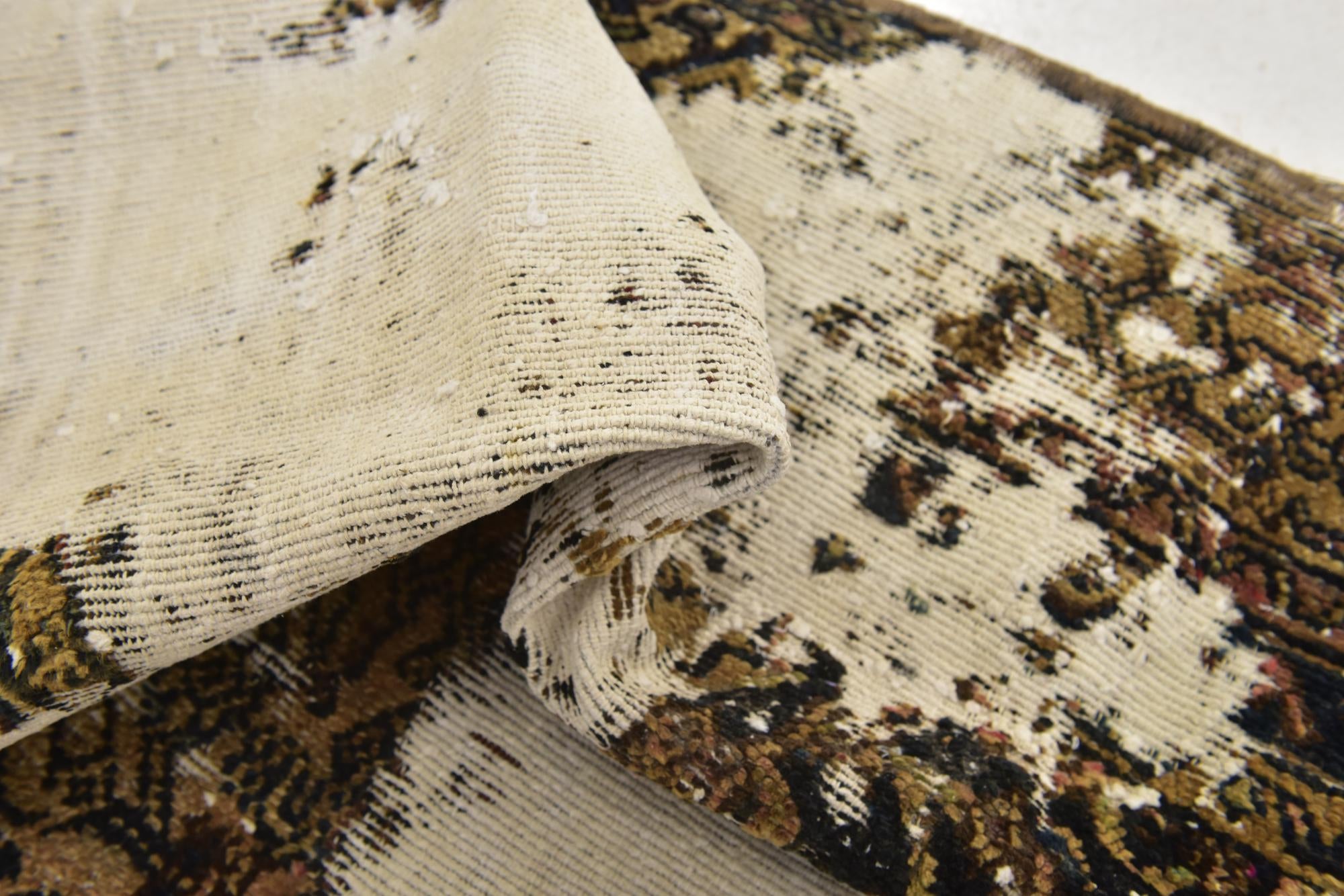 6' x 9' 4 Hand Knotted Ultra Vintage Persian Wool Rug