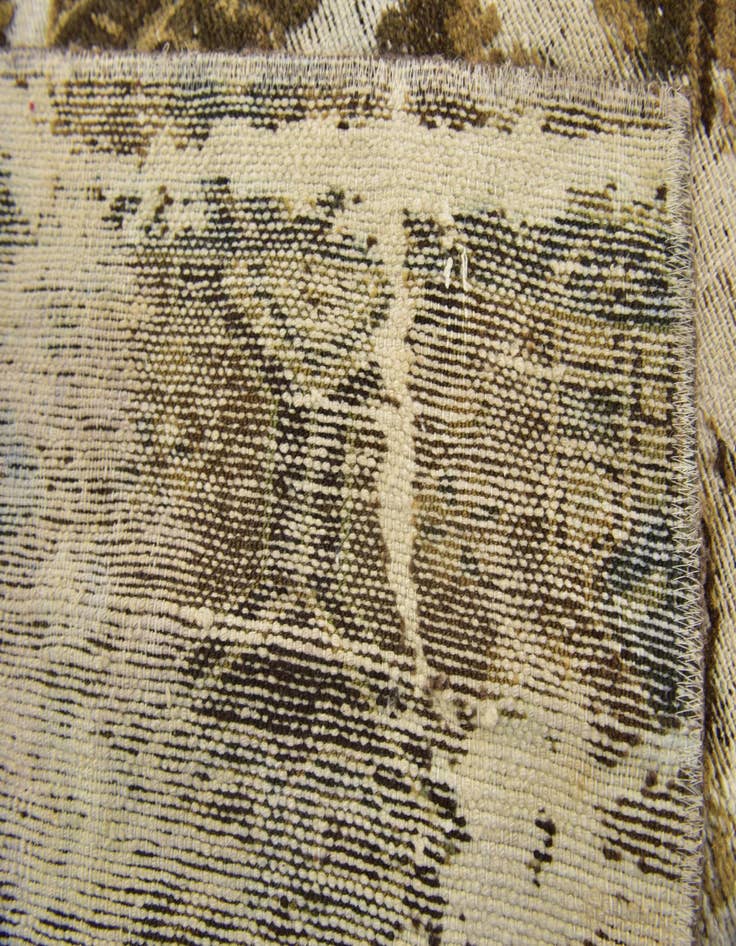 Detail image of 2' 9 x 5' 5  Hand Knotted Ultra Vintage Persian Wool Rug