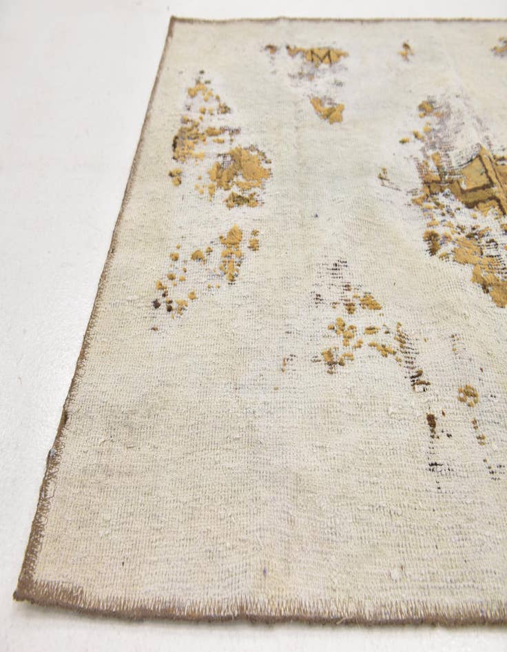 Detail image of 3' 3 x 4' 10  Hand Knotted Ultra Vintage Persian Wool Rug