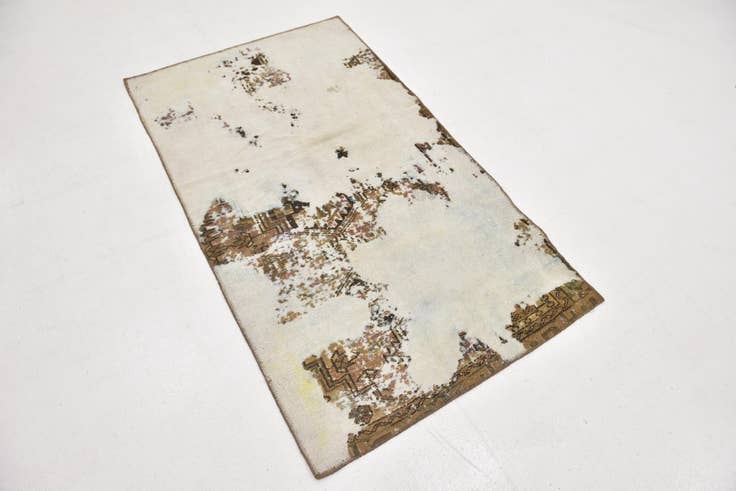 Detail image of 3' x 5' 3 Hand Knotted Ultra Vintage Persian Wool Rug