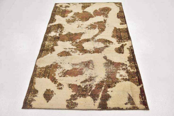Detail image of 3' 9 x 6' Hand Knotted Ultra Vintage Persian Wool Rug