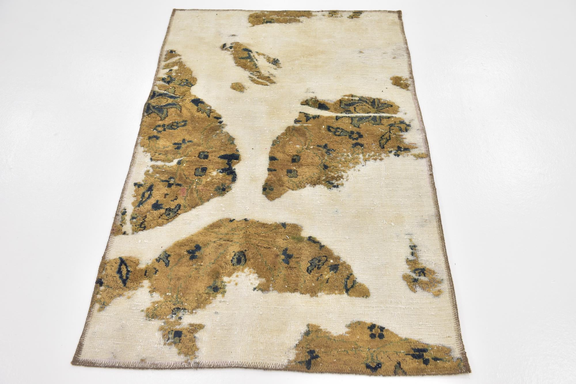 3' x 4' 10 Hand Knotted Ultra Vintage Persian Wool Rug