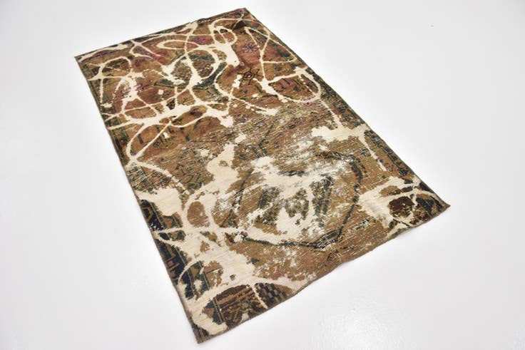 Detail image of 3' 5 x 5' 7 Hand Knotted Ultra Vintage Persian Wool Rug