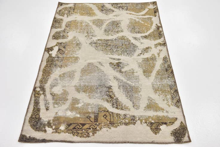 Detail image of 3' 6 x 5' Hand Knotted Ultra Vintage Persian Wool Rug