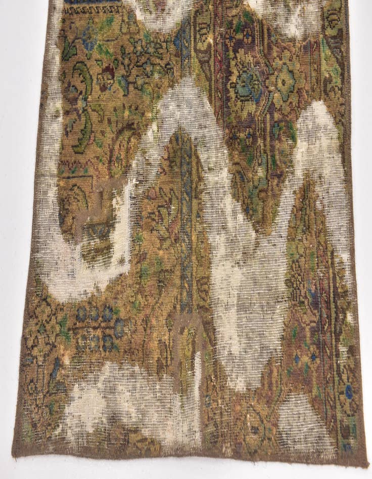 Detail image of 2' 6 x 4'  Hand Knotted Ultra Vintage Persian Wool Rug