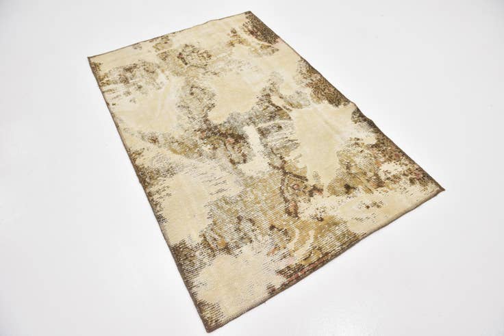 Detail image of 3' 10 x 5' 10 Hand Knotted Ultra Vintage Persian Wool Rug