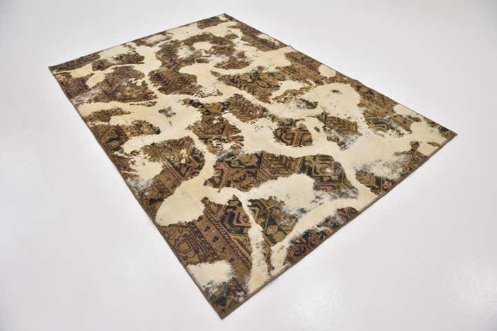 5' 7 x 8' Hand Knotted Ultra Vintage Persian Wool Rug