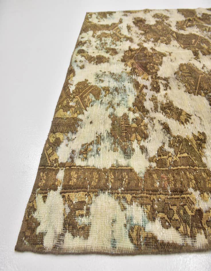 Detail image of 5' 8 x 8' 6  Hand Knotted Ultra Vintage Persian Wool Rug