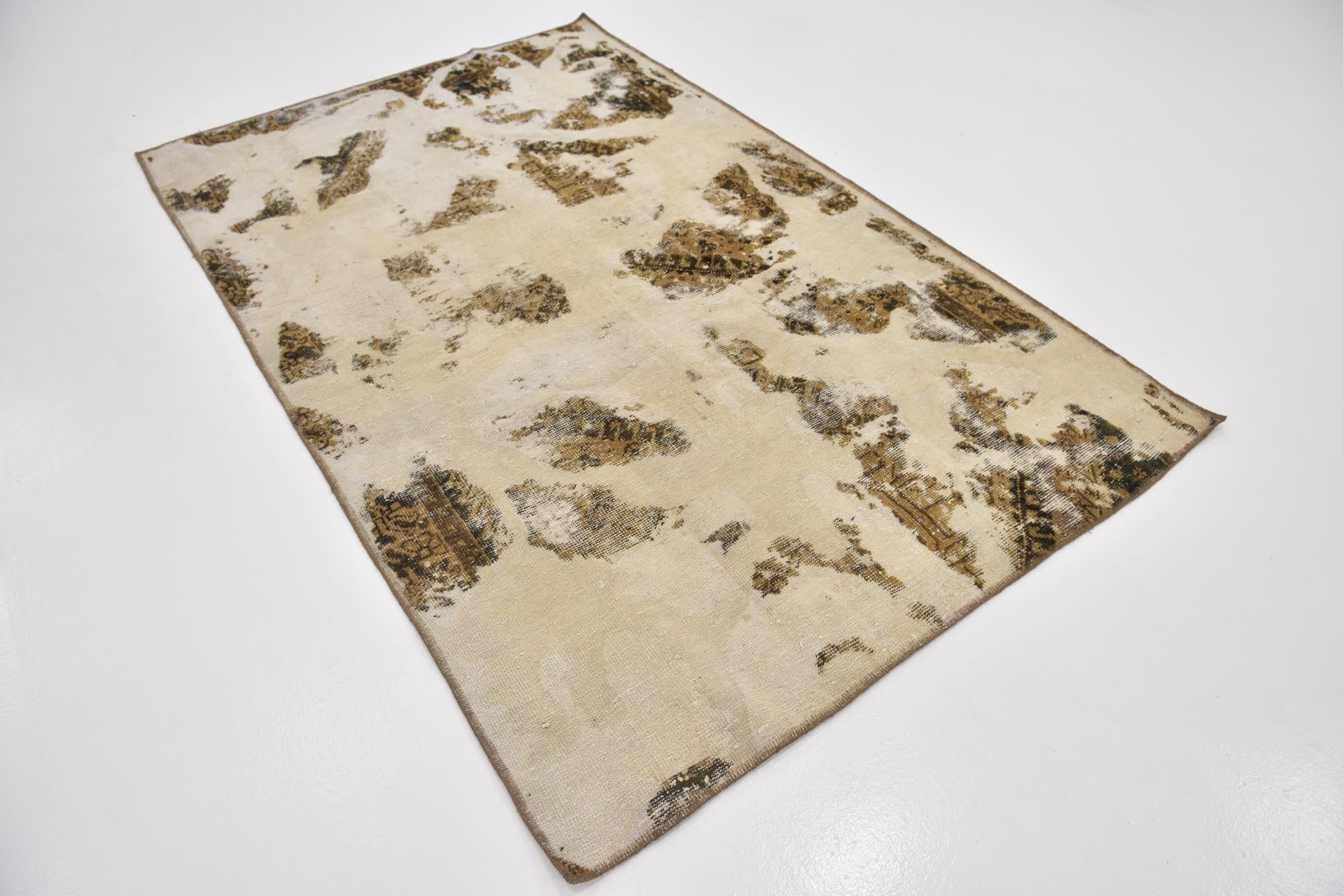4' 10 x 7' 7 Hand Knotted Ultra Vintage Persian Wool Rug