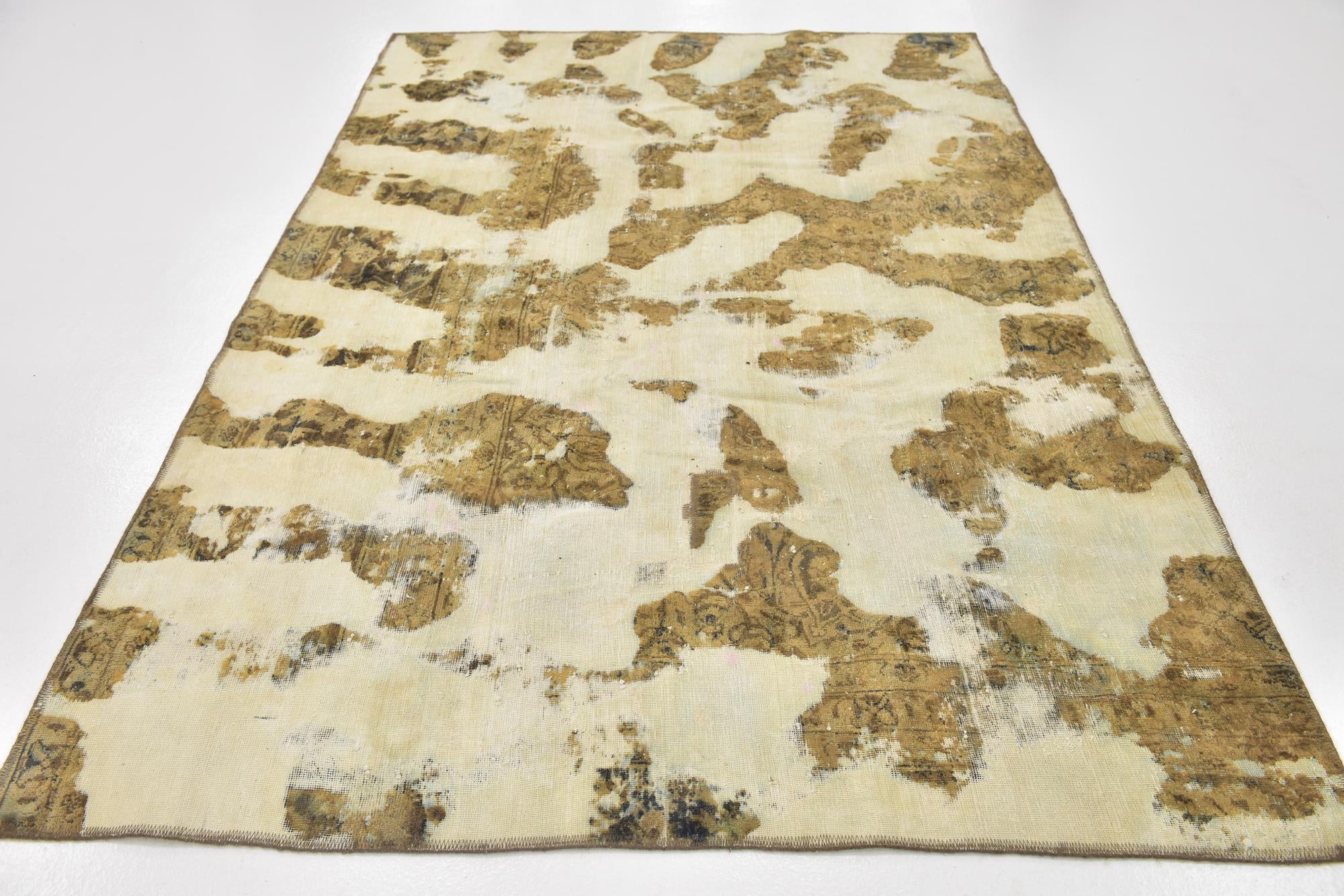 5' 6 x 8' 2 Hand Knotted Ultra Vintage Persian Wool Rug