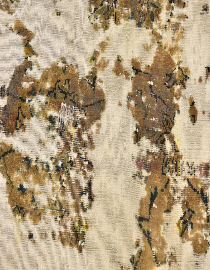 Detail image of 5' 7 x 8' 5  Hand Knotted Ultra Vintage Persian Wool Rug