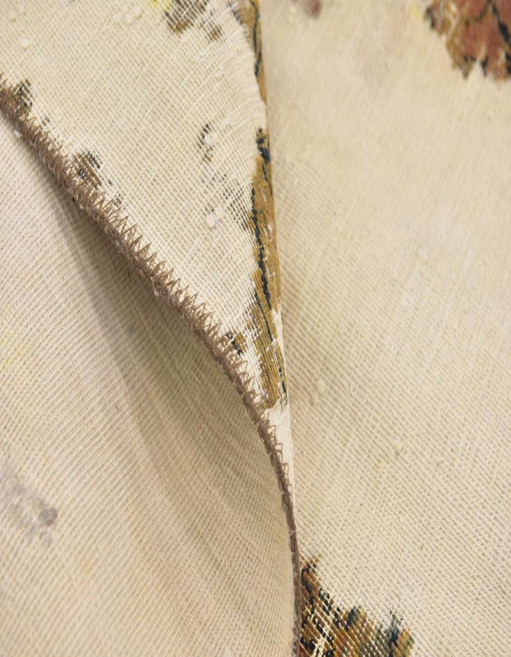 Detail image of 5' 7 x 8' 5  Hand Knotted Ultra Vintage Persian Wool Rug