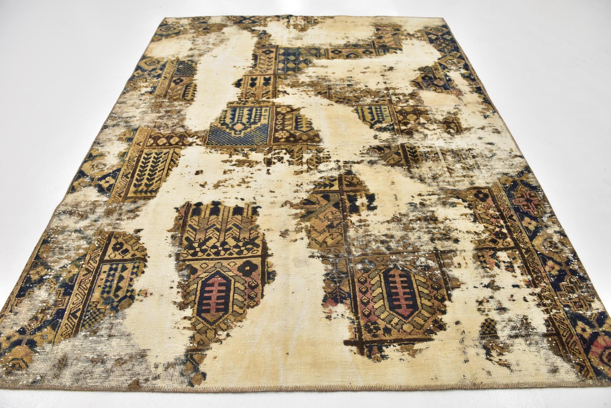 6' 3 x 8' Hand Knotted Ultra Vintage Persian Wool Rug