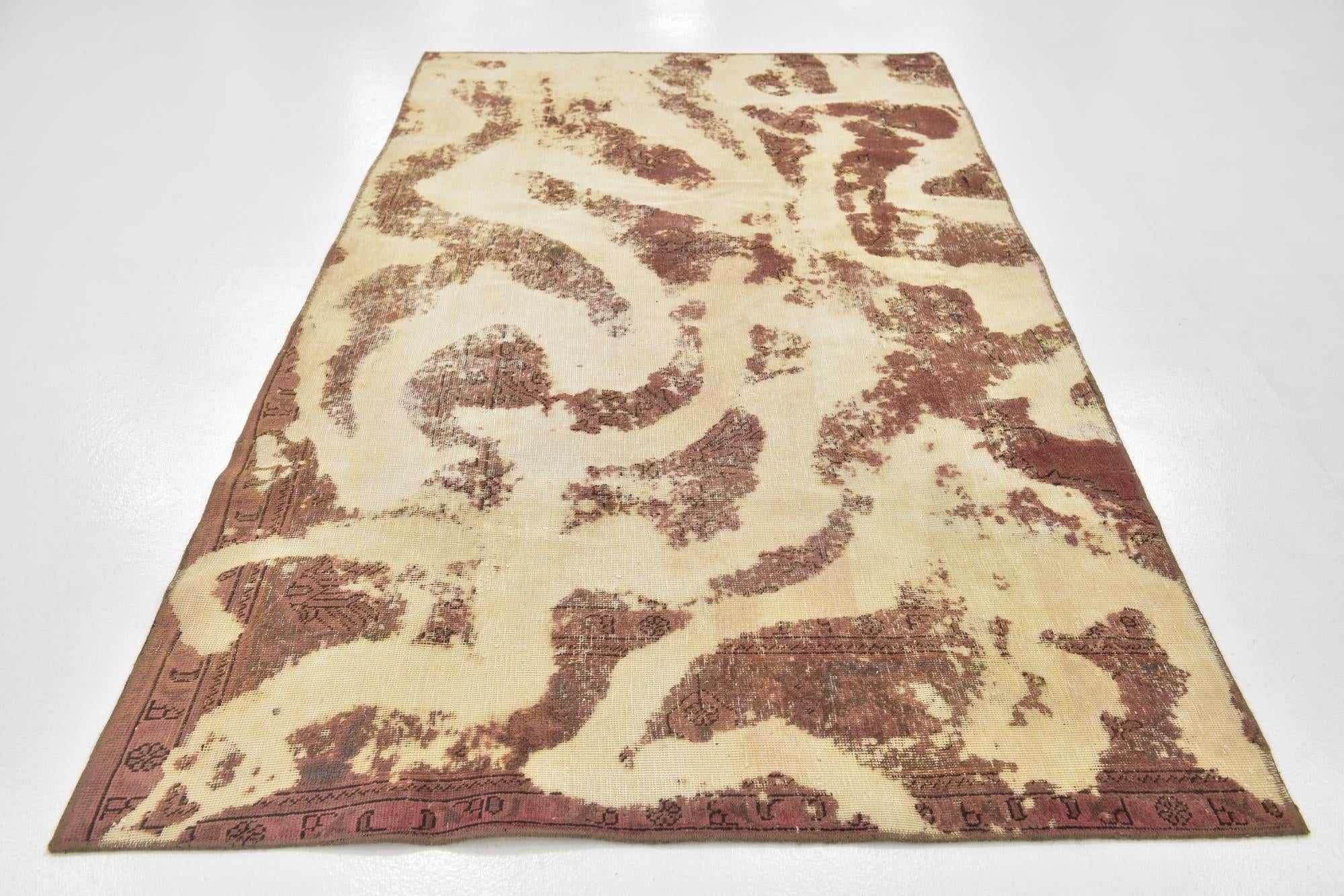 4' 9 x 8' 3 Hand Knotted Ultra Vintage Persian Wool Rug