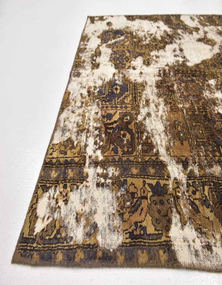 Detail image of 5' x 8' 8  Hand Knotted Ultra Vintage Persian Wool Rug