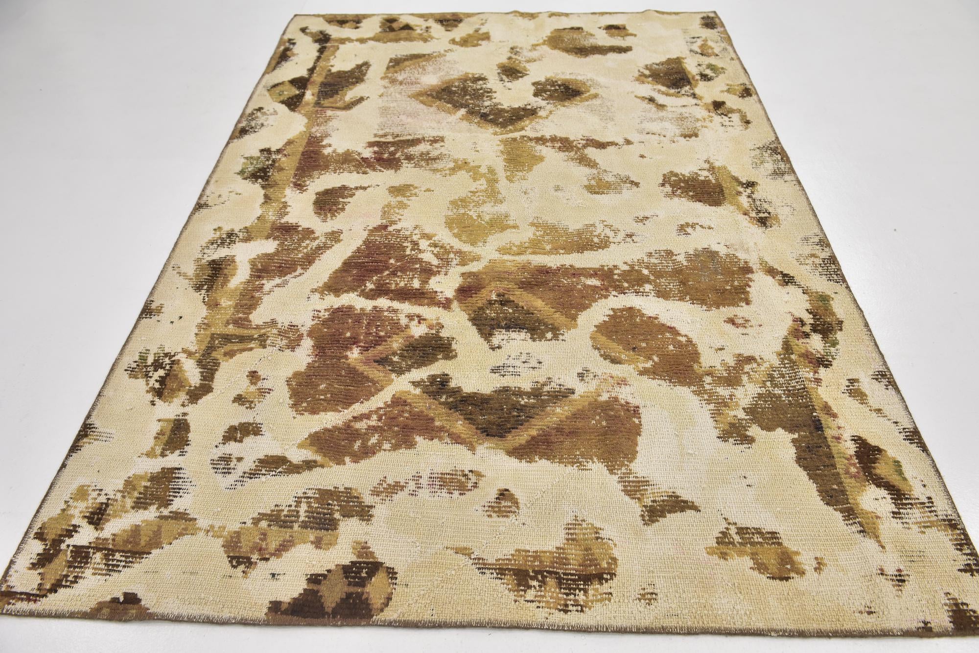 5' 10 x 8' 8 Hand Knotted Ultra Vintage Persian Wool Rug