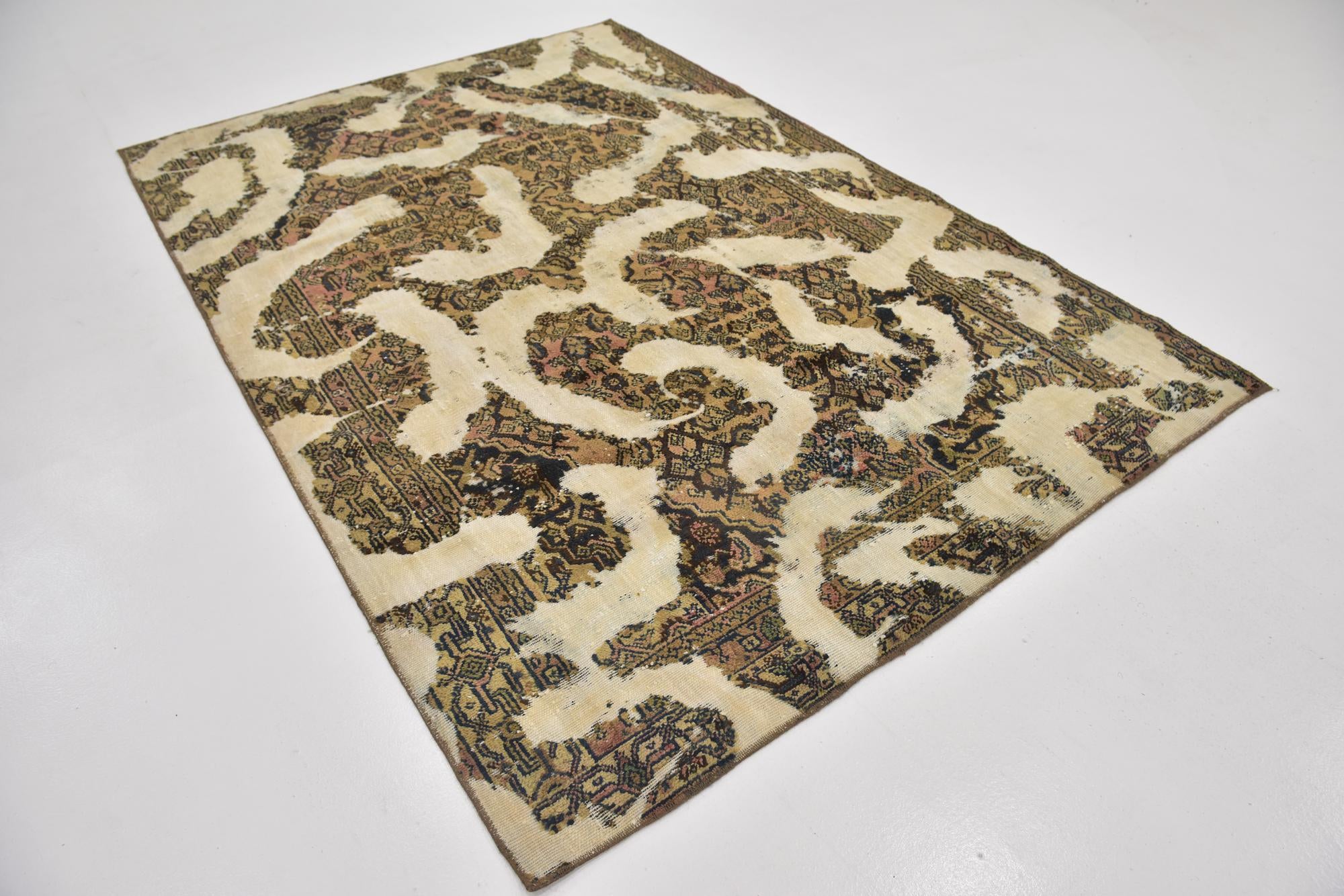 6' x 8' 10 Hand Knotted Ultra Vintage Persian Wool Rug