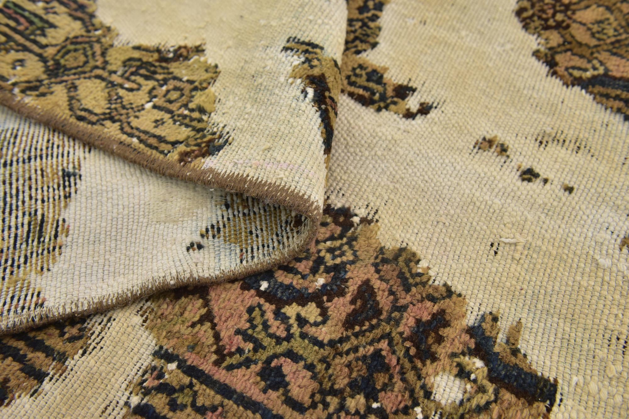 6' x 8' 10 Hand Knotted Ultra Vintage Persian Wool Rug