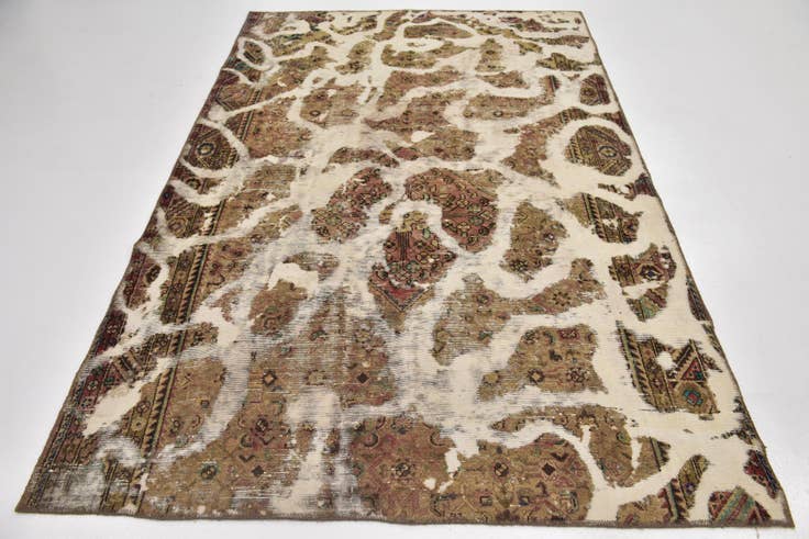 Detail image of 5' 4 x 8' 2 Hand Knotted Ultra Vintage Persian Wool Rug