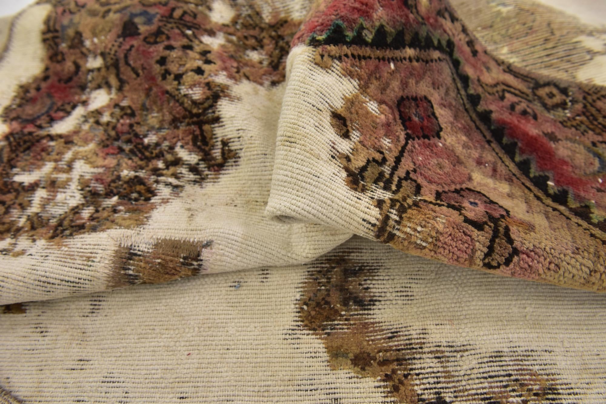 4' x 6' 10 Hand Knotted Ultra Vintage Persian Wool Rug