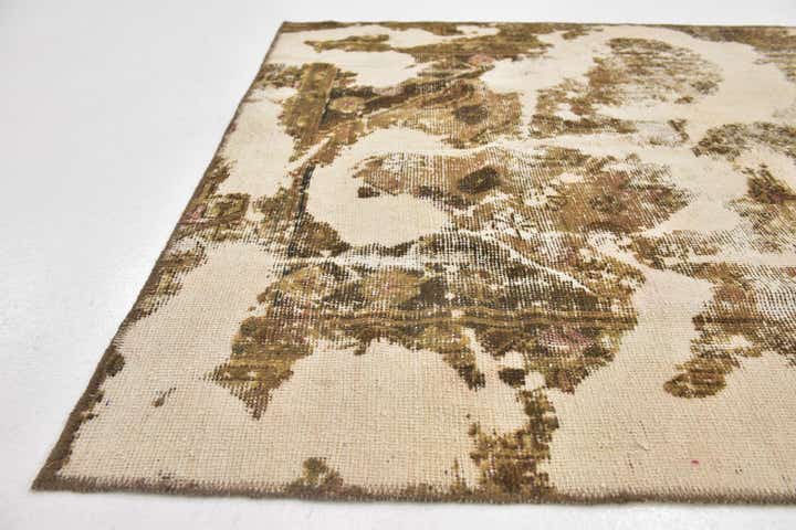 4' x 6' 9 Hand Knotted Ultra Vintage Persian Wool Rug