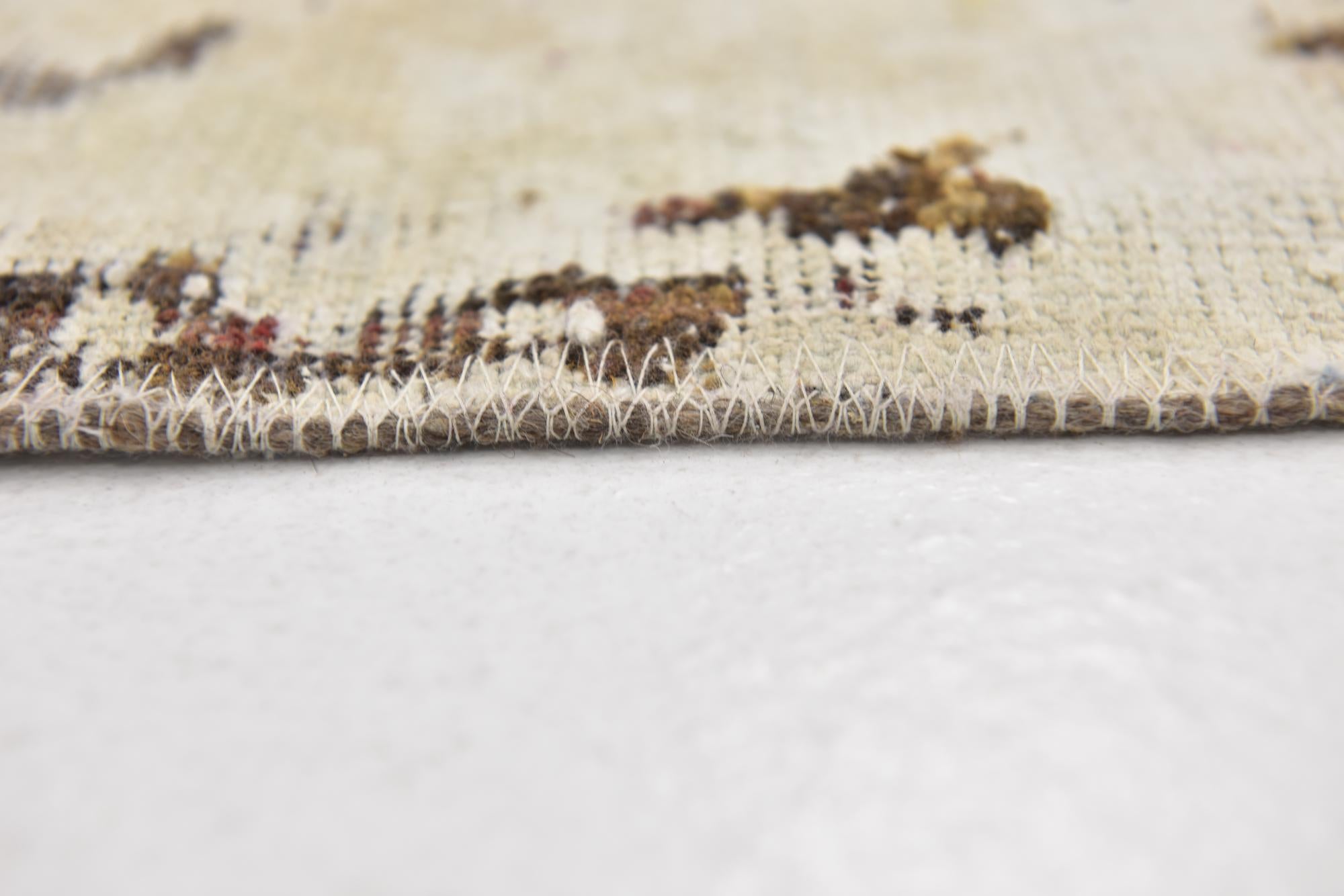 4' 10 x 7' 6 Hand Knotted Ultra Vintage Persian Wool Rug