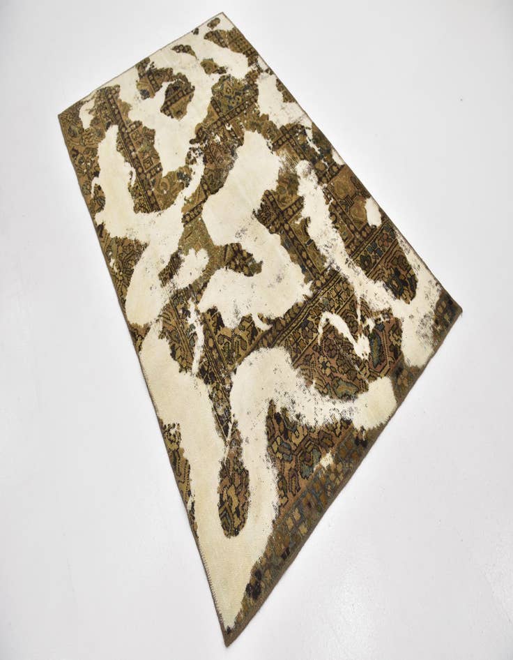 Detail image of 4' 5 x 7' 2  Hand Knotted Ultra Vintage Persian Wool Rug