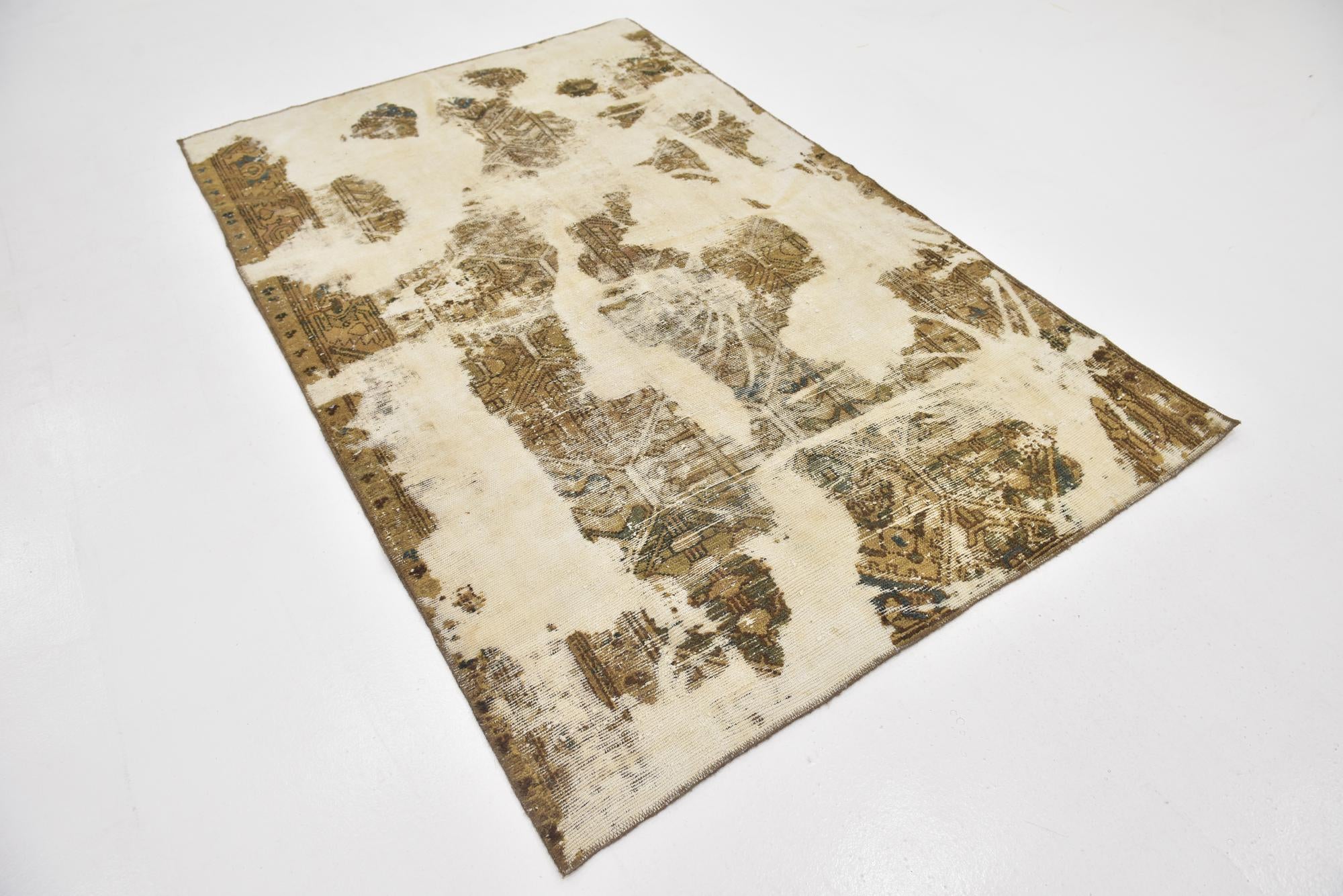4' 10 x 7' 10 Hand Knotted Ultra Vintage Persian Wool Rug