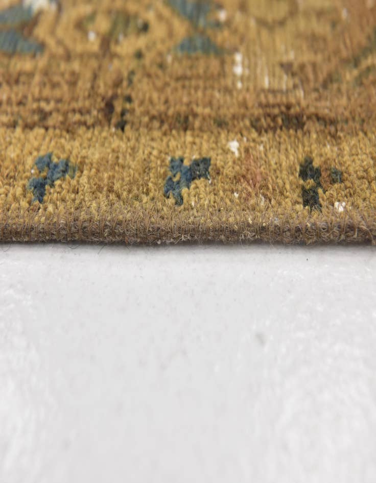 Detail image of 4' 10 x 7' 10  Hand Knotted Ultra Vintage Persian Wool Rug