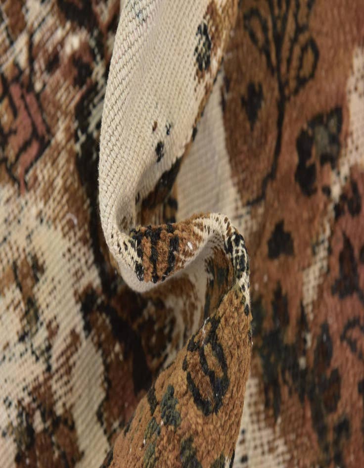 Detail image of 5' 7 x 8' 10  Hand Knotted Ultra Vintage Persian Wool Rug