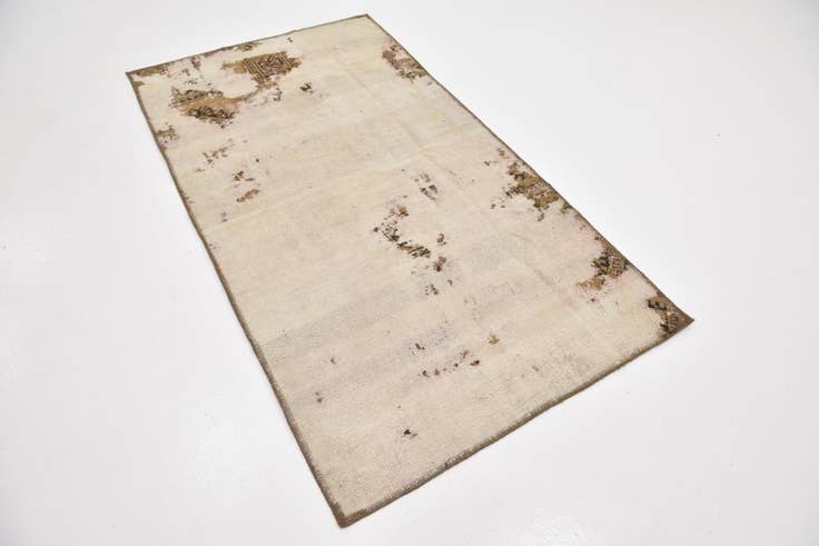 Detail image of 3' 7 x 6' 6 Hand Knotted Ultra Vintage Persian Wool Rug