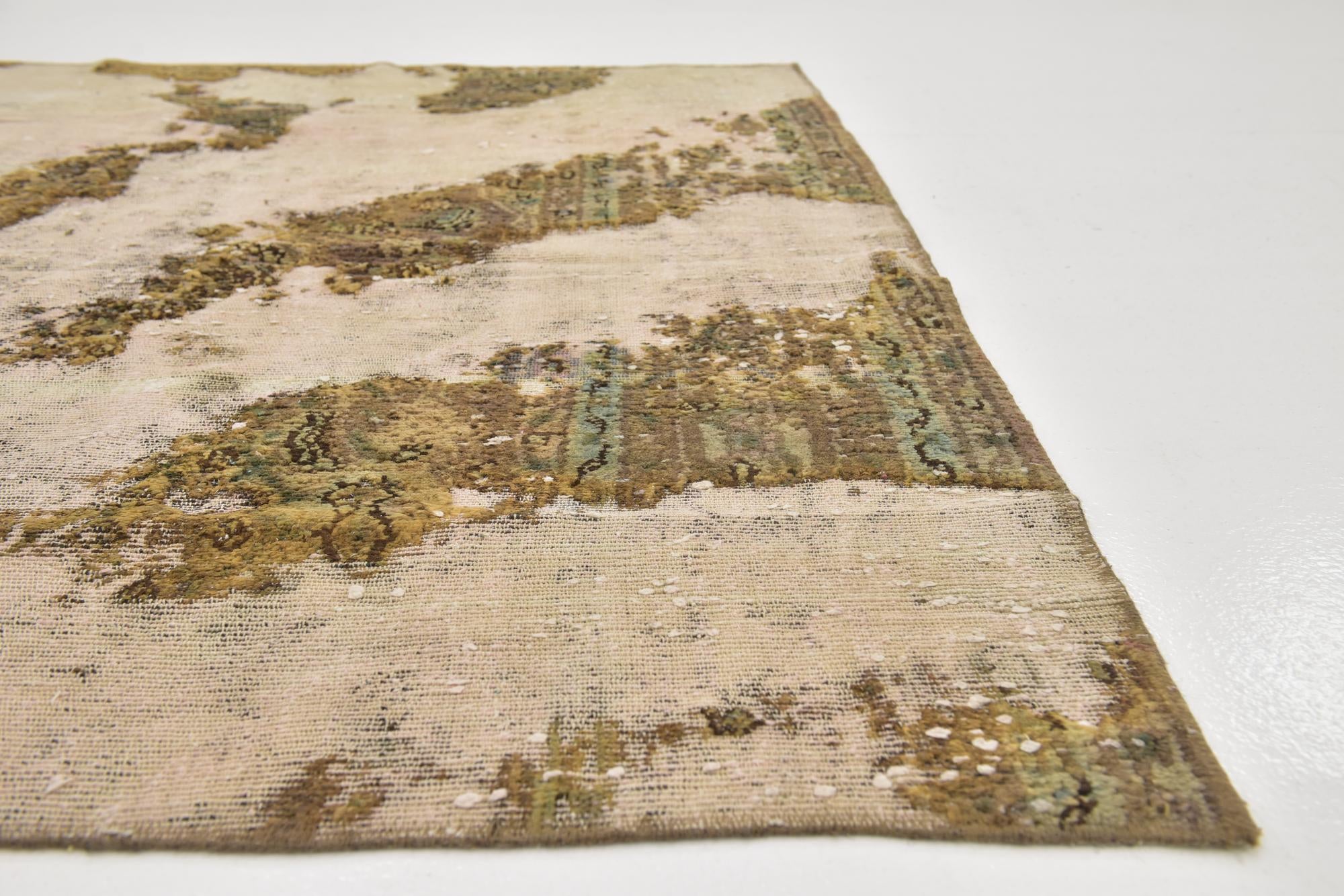 5' 5 x 6' 4 Hand Knotted Ultra Vintage Persian Wool Rug