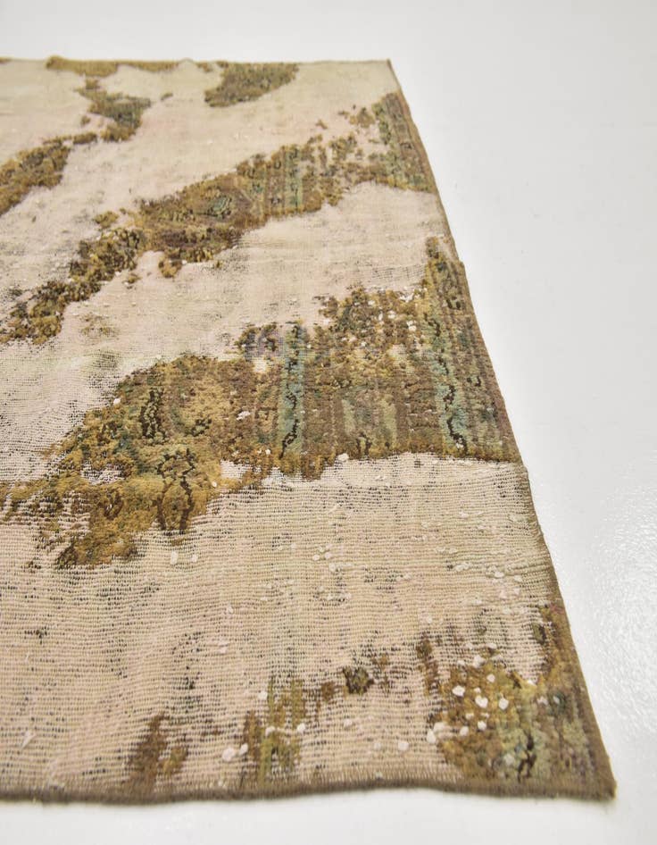 Detail image of 5' 5 x 6' 4  Hand Knotted Ultra Vintage Persian Wool Rug