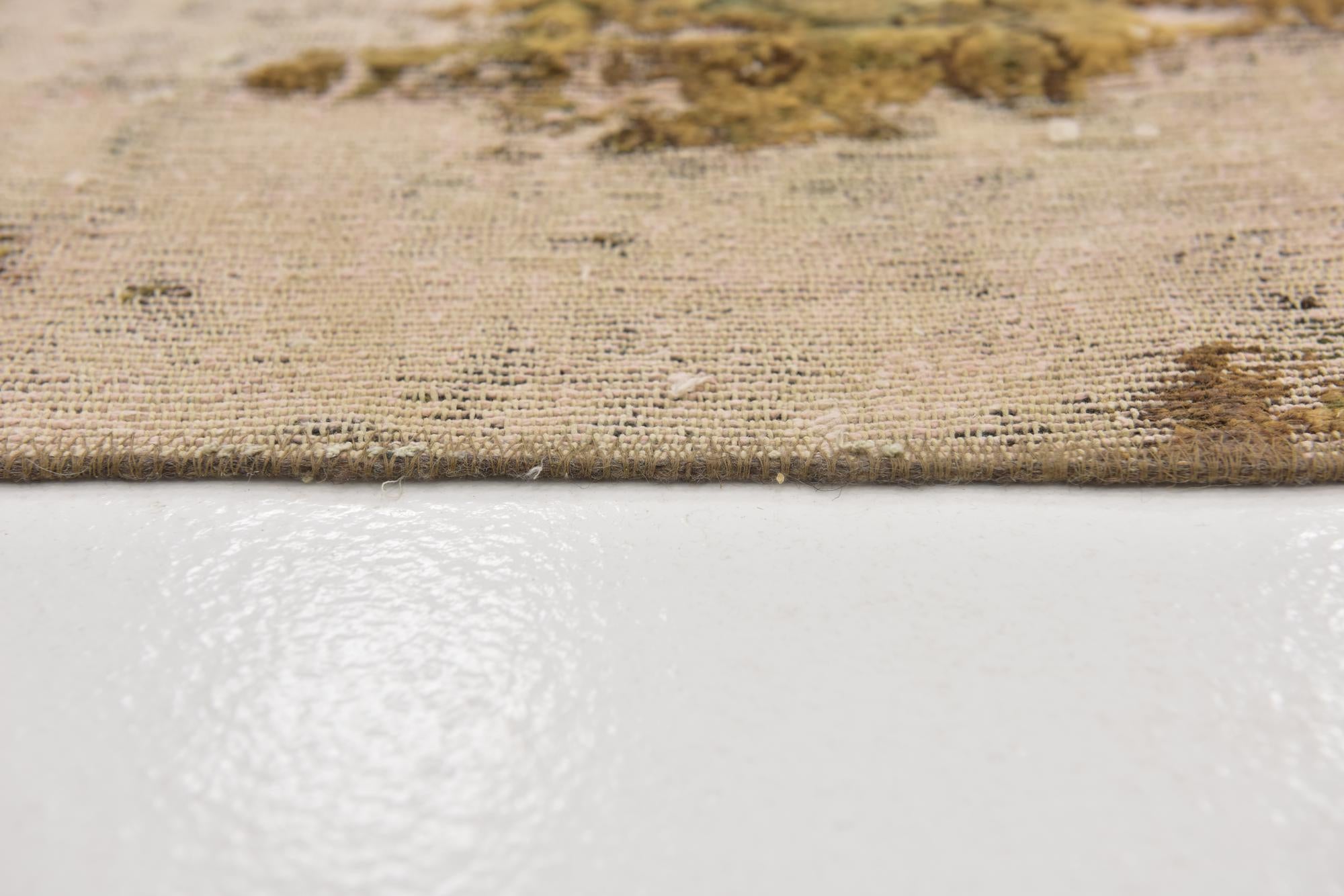 5' 5 x 6' 4 Hand Knotted Ultra Vintage Persian Wool Rug
