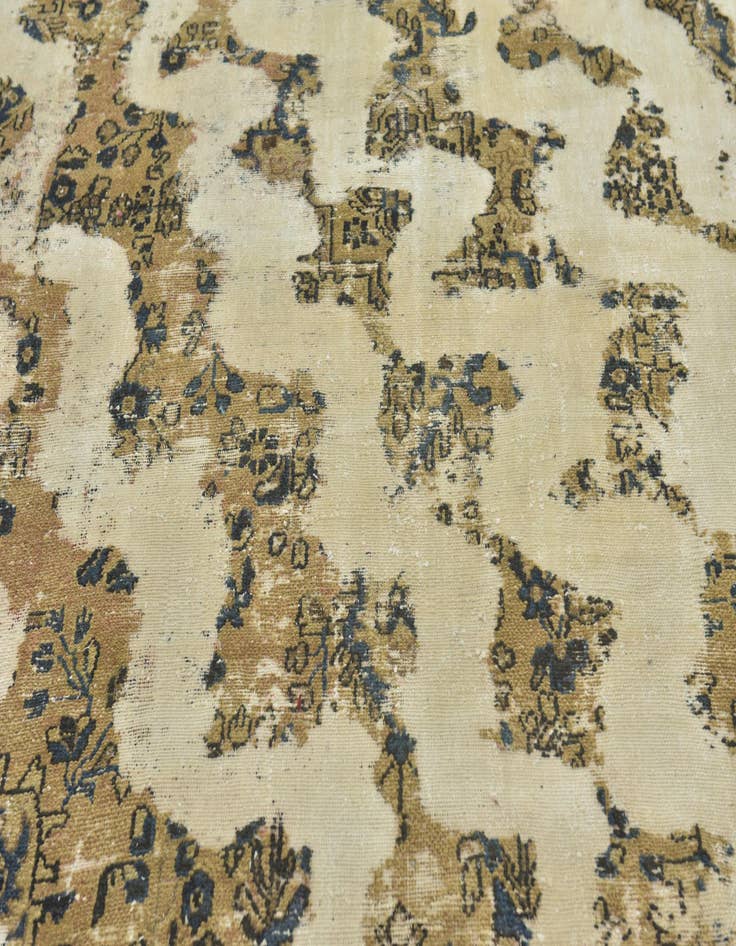 Detail image of 7' x 10' 2  Hand Knotted Ultra Vintage Persian Wool Rug