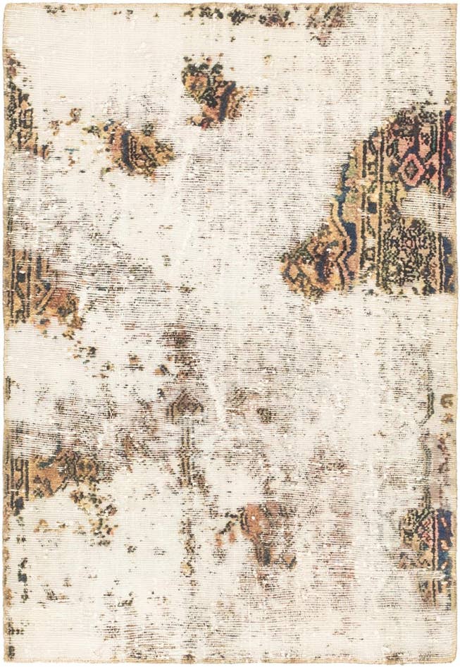 Detail image of 3' x 4' 5 Hand Knotted Ultra Vintage Persian Wool Rug