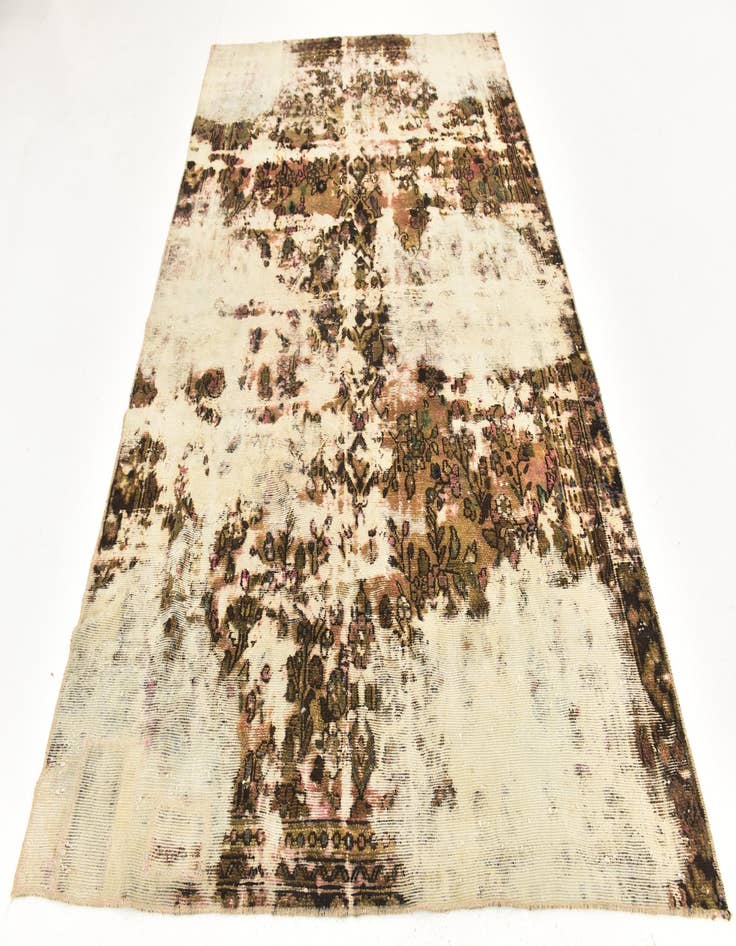 Detail image of 5' 9 x 8' 8 Hand Knotted Ultra Vintage Persian Wool Rug