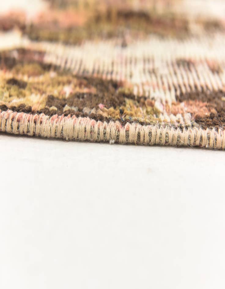 Detail image of 5' 9 x 8' 8 Hand Knotted Ultra Vintage Persian Wool Rug