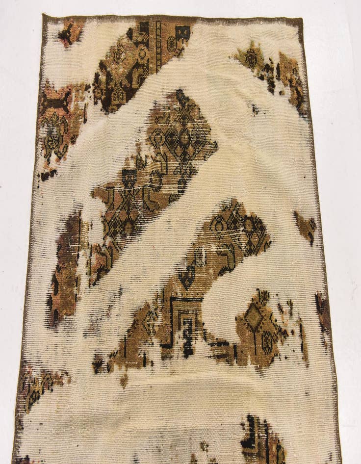 Detail image of 3' 4 x 5' 4  Hand Knotted Ultra Vintage Persian Wool Rug