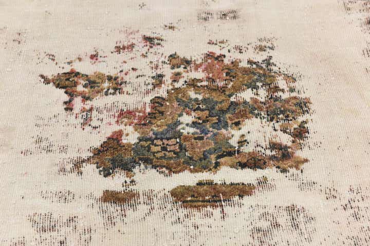 4' 9 x 6' 5 Hand Knotted Ultra Vintage Persian Wool Rug