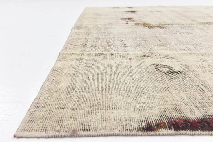 Detail image of 6' 9 x 7' 6 Hand Knotted Ultra Vintage Persian Wool Rug