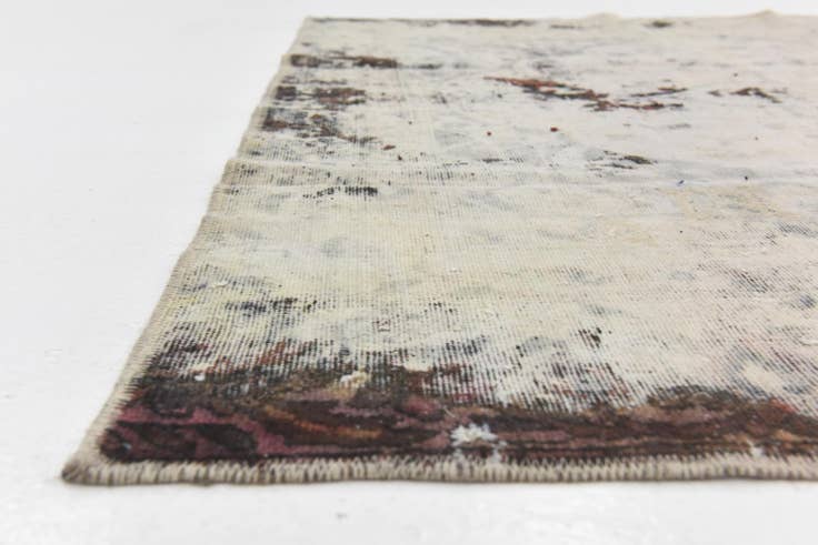 Detail image of 5' 5 x 9' Hand Knotted Ultra Vintage Persian Wool Rug