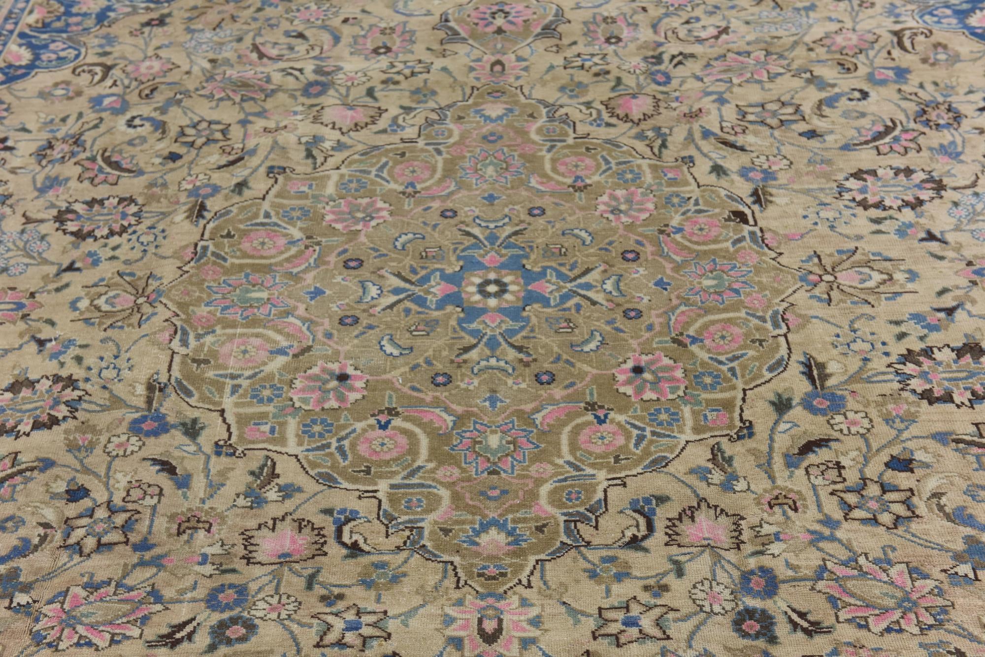 8' 9 x 11' 8 Hand Knotted Ultra Vintage Persian Wool Rug