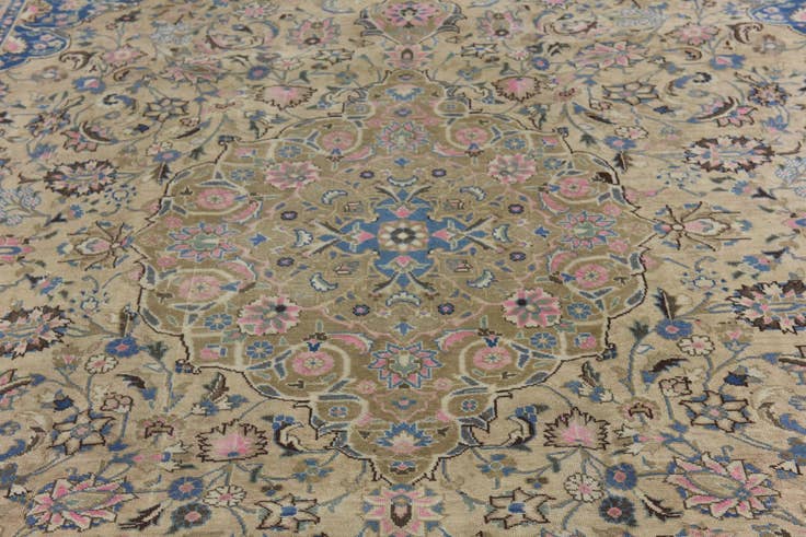 Detail image of 8' 9 x 11' 8 Hand Knotted Ultra Vintage Persian Wool Rug