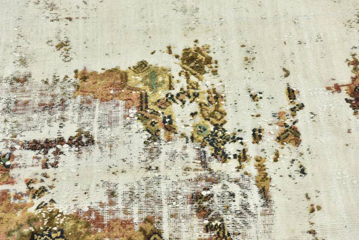 Detail image of 5' 10 x 8' 5 Hand Knotted Ultra Vintage Persian Wool Rug