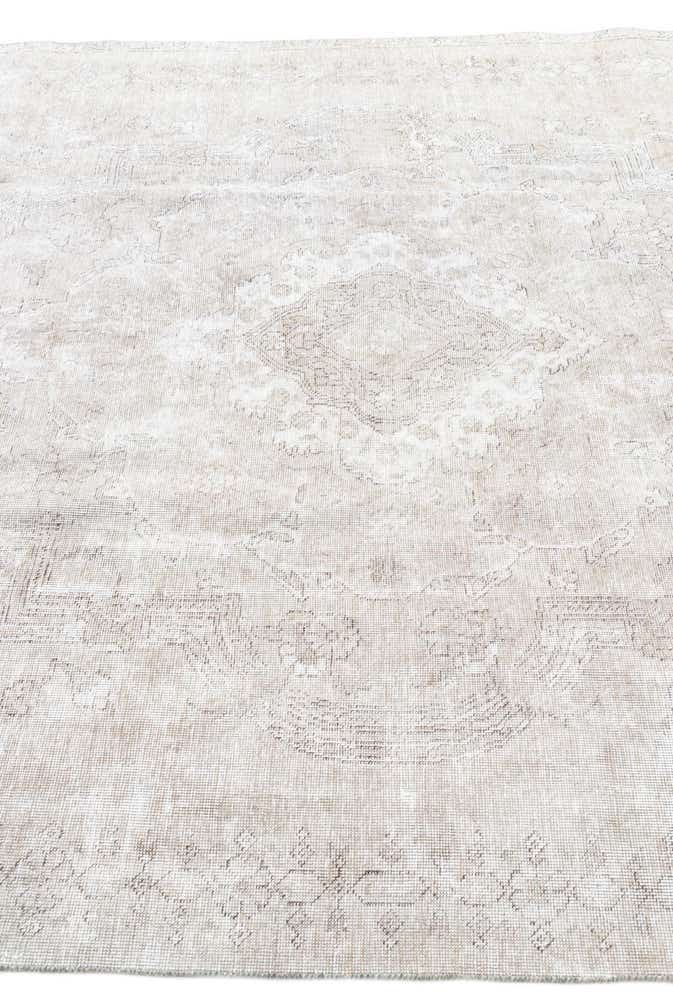 6' 9 x 9' 6 Hand Knotted Ultra Vintage Persian Wool Rug