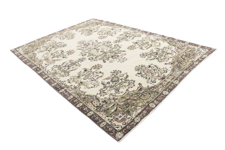 6' 10 x 9' 5 Ultra Vintage Wool Rug