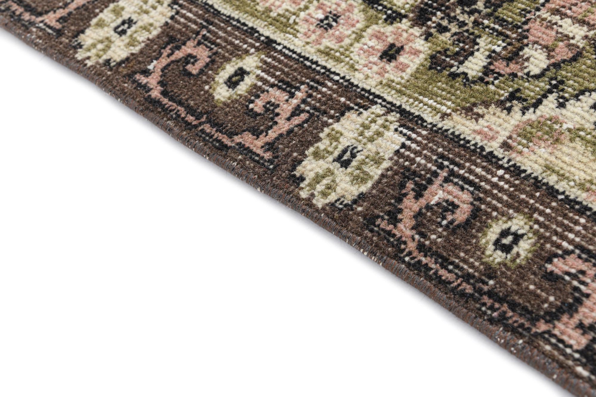 6' 10 x 9' 5 Ultra Vintage Wool Rug