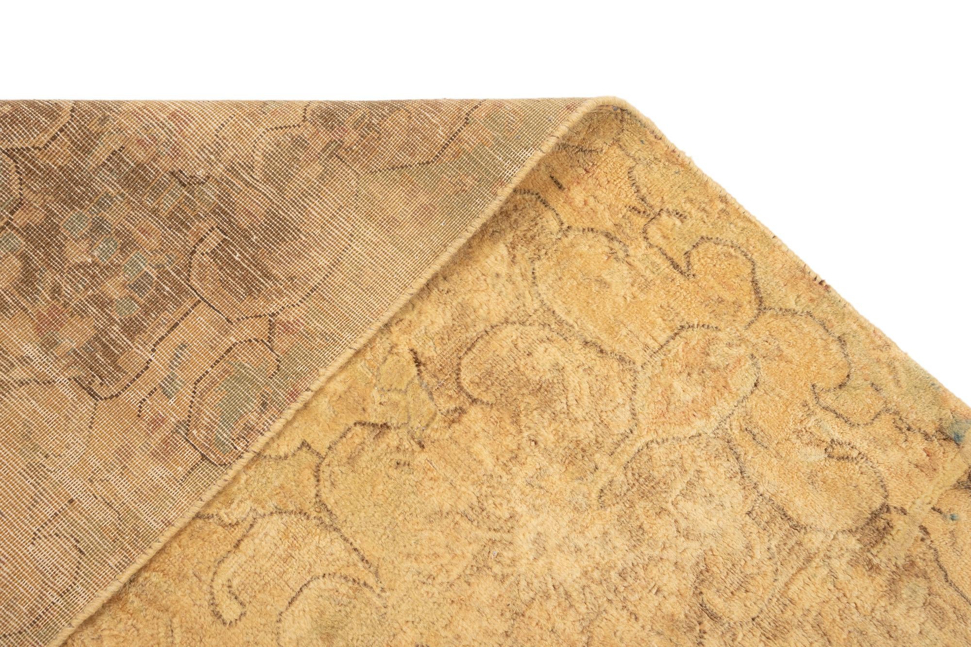 9' 8 x 13' Vintage Royal Rug
